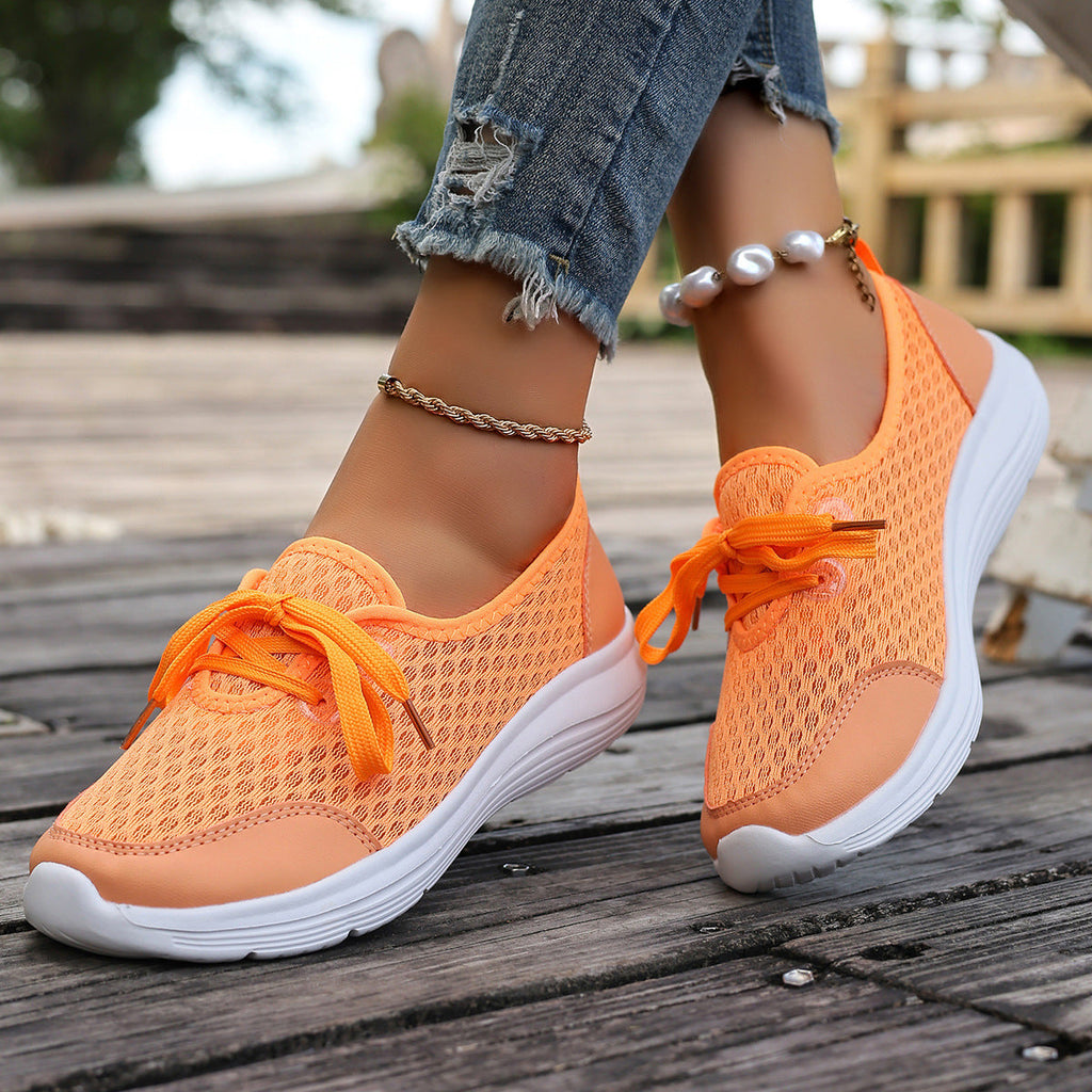 LORENA – Breezy and light through the summer!